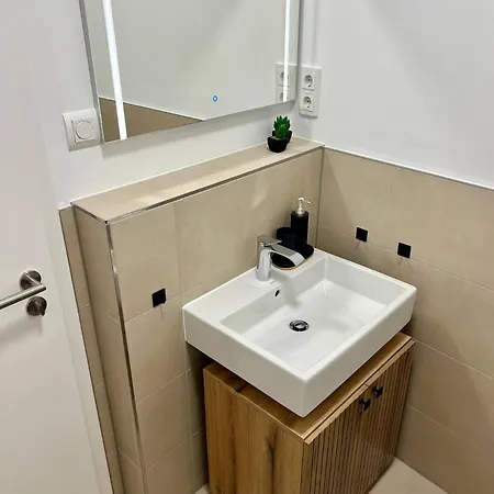 Cozy Voyage - Frauenkirche 2 - Ruhig Und Zentral Dresden